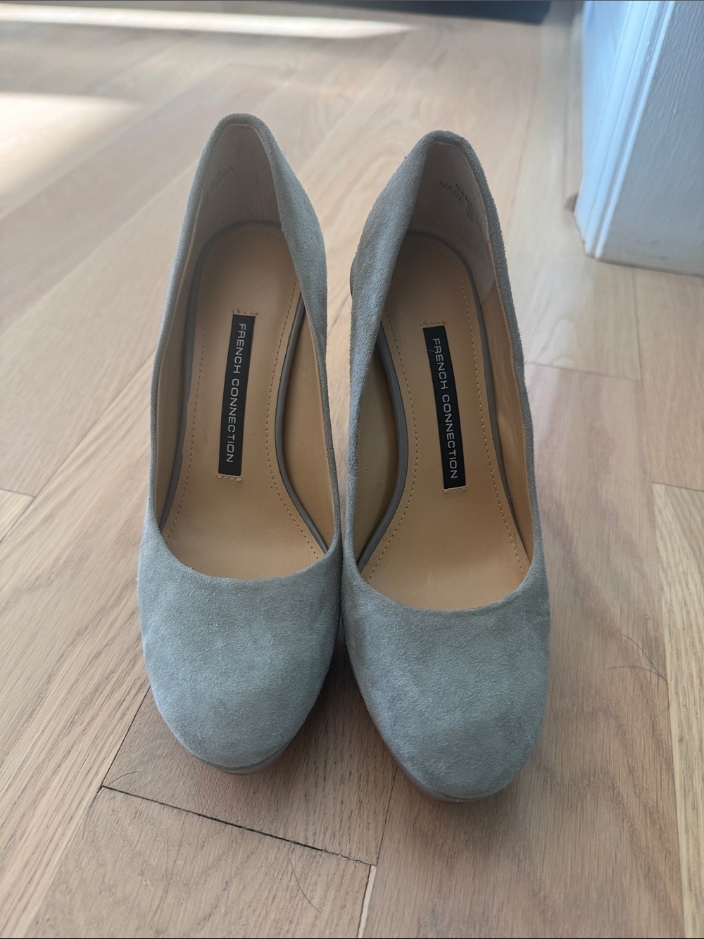 French Connection Taupe Suede Round-Toe Pumps NWT